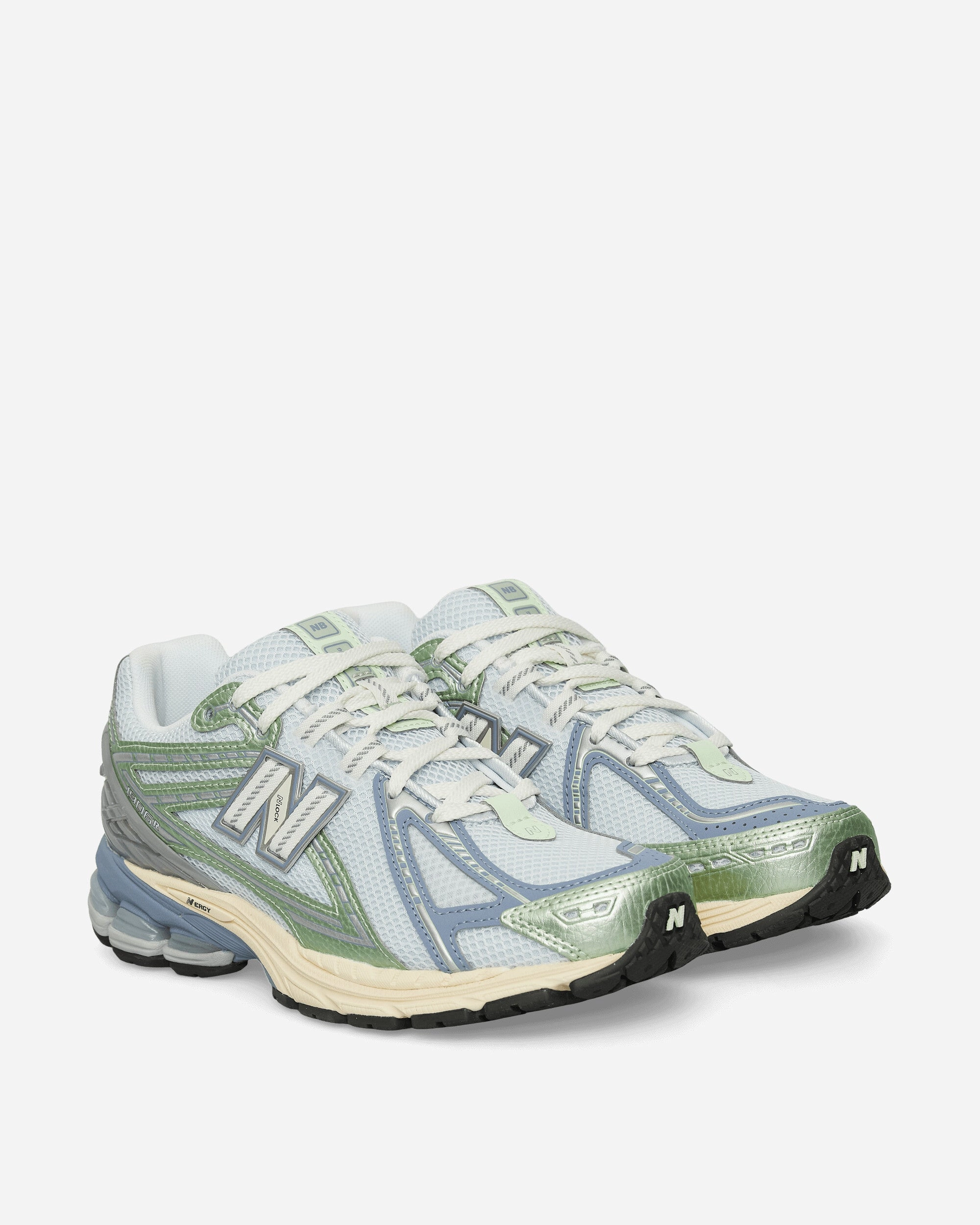 1906R Sneakers Ice Blue / Melon Water / Dusk Shower