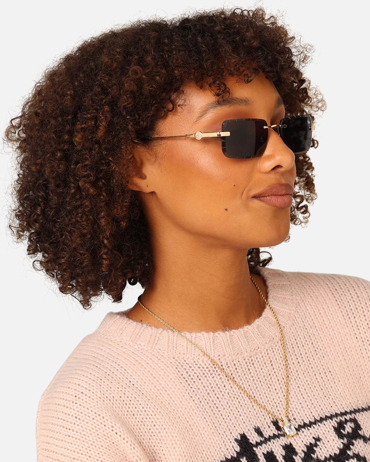 Belvoir & Co Diamond Cut Hampton Sunglasses Black/Gold