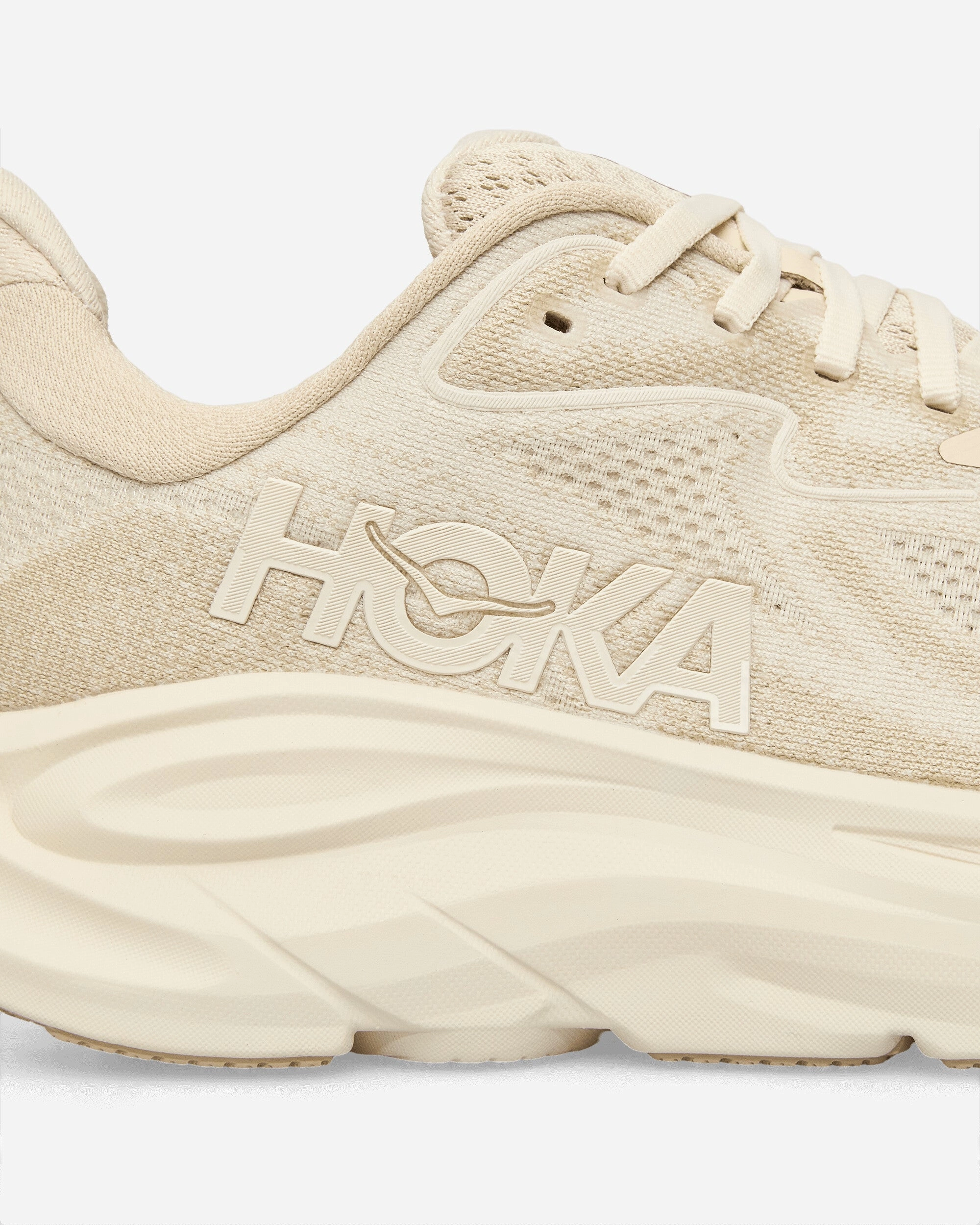 Clifton 10 Sneakers Oatmeal / Oat Milk