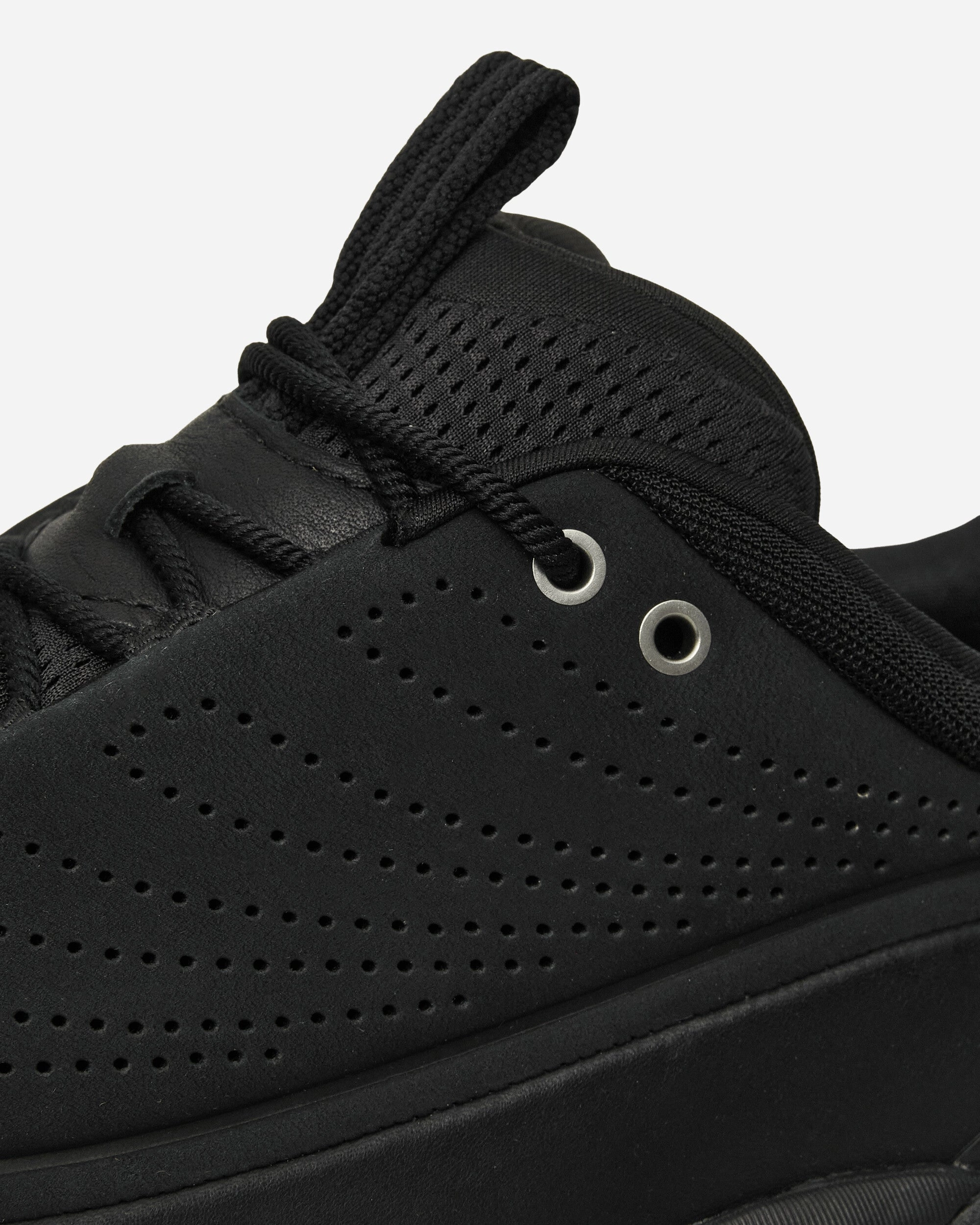 Elevon X Sneakers Black / Carbon Black