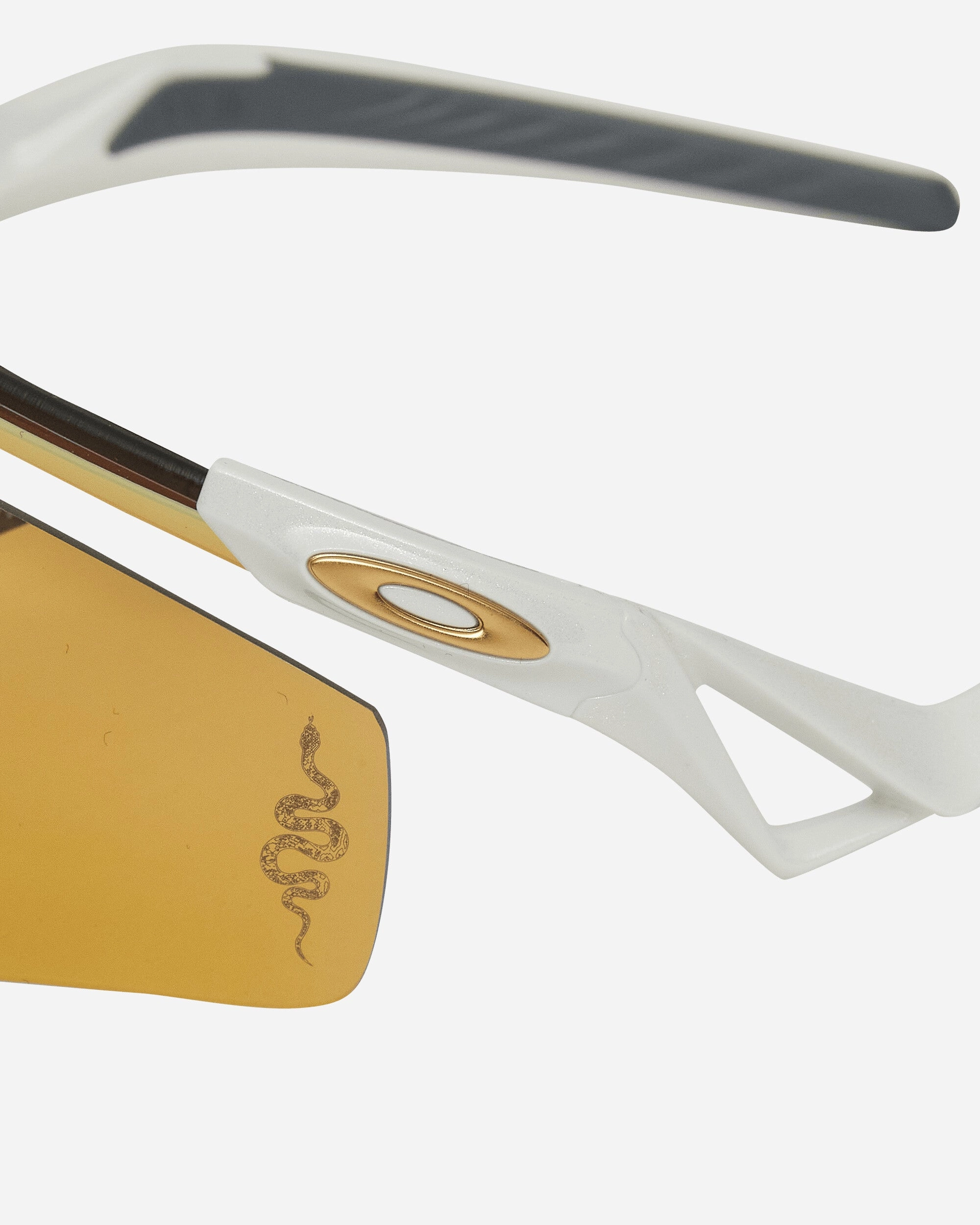 Lunar New Year QNTM Kato Sunglasses White Pearl / Prizm 24k