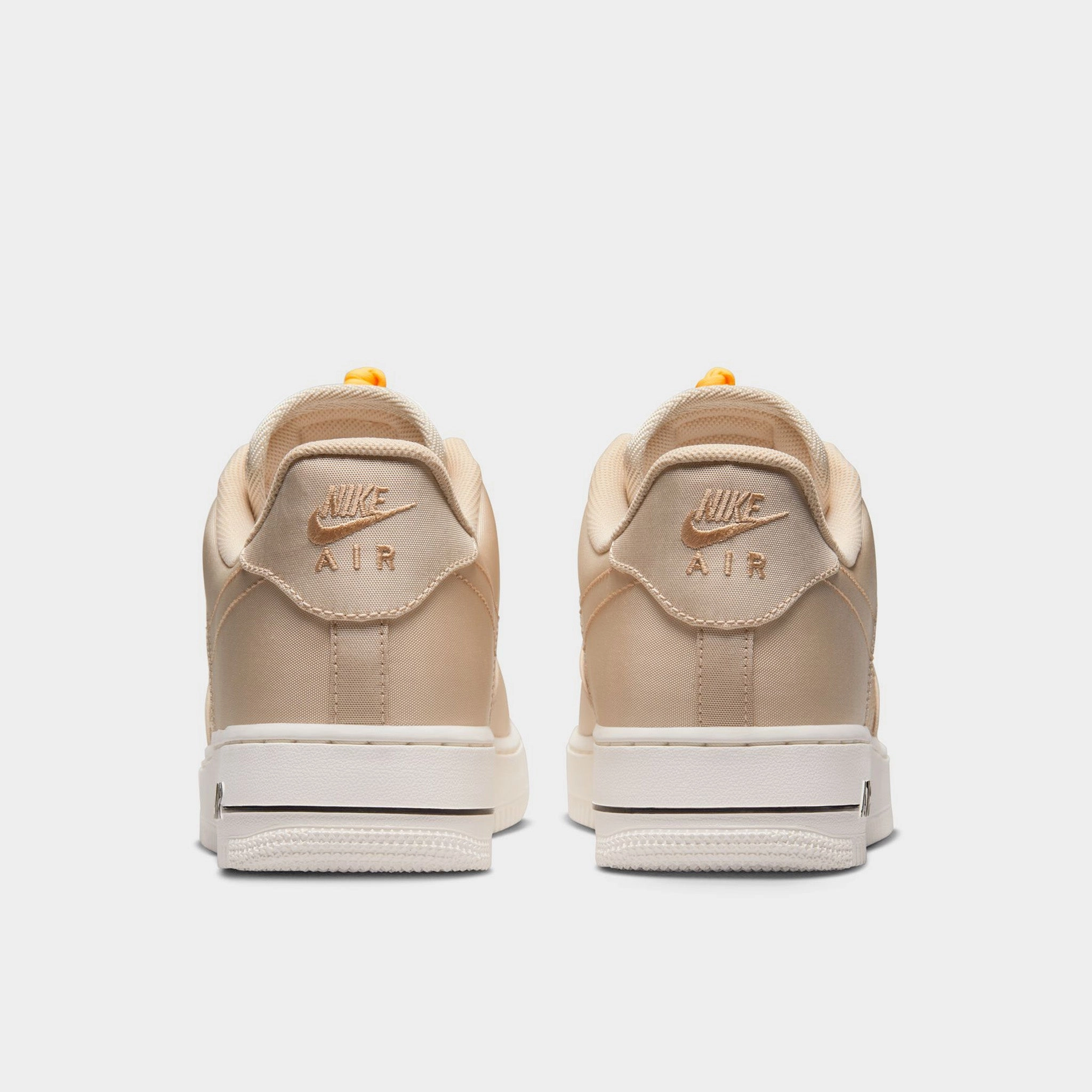 Nike Air Force 1 '07 LV8 Sanddrift / Sail - Citron Pulse