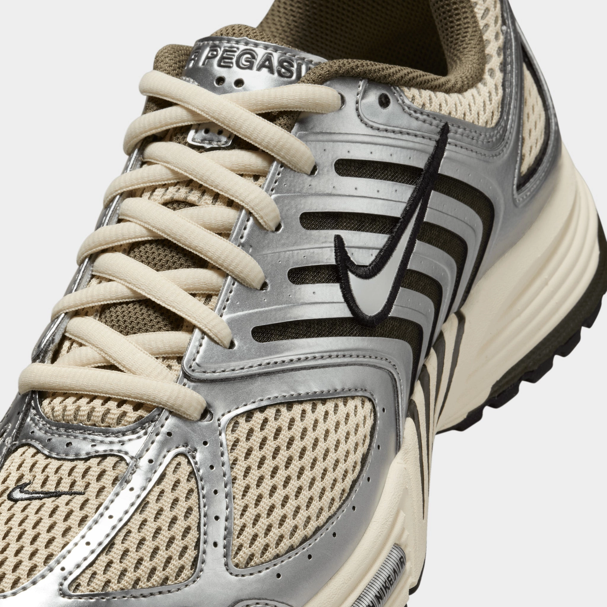 Nike Air Pegasus 2005 Light Khaki / Metallic Silver - Medium Olive