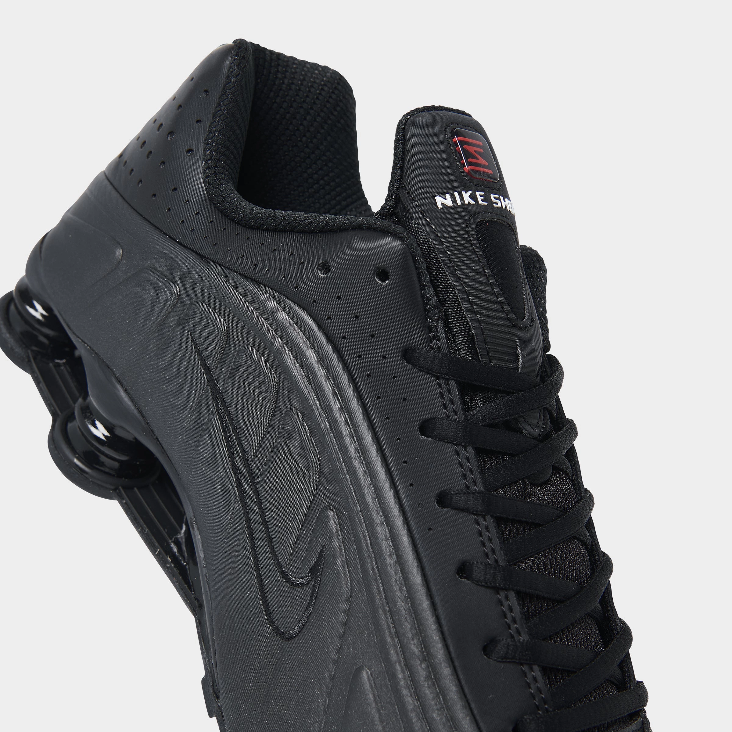 Nike Shox R4 Black / Black - Black