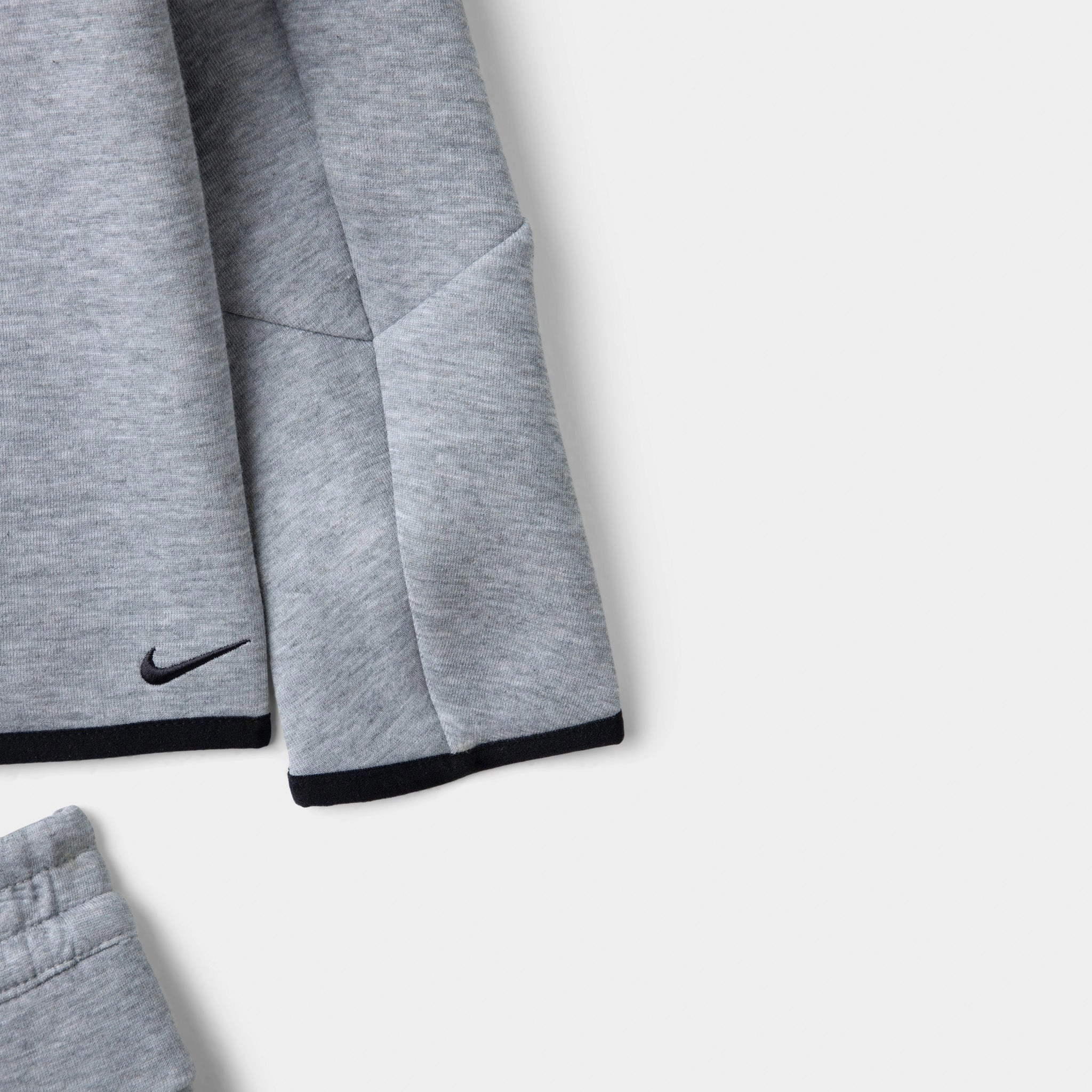 Nike Sportswear Child Boys' Tech Fleece Full Zip Hoodie Set / Dark Grey Heather