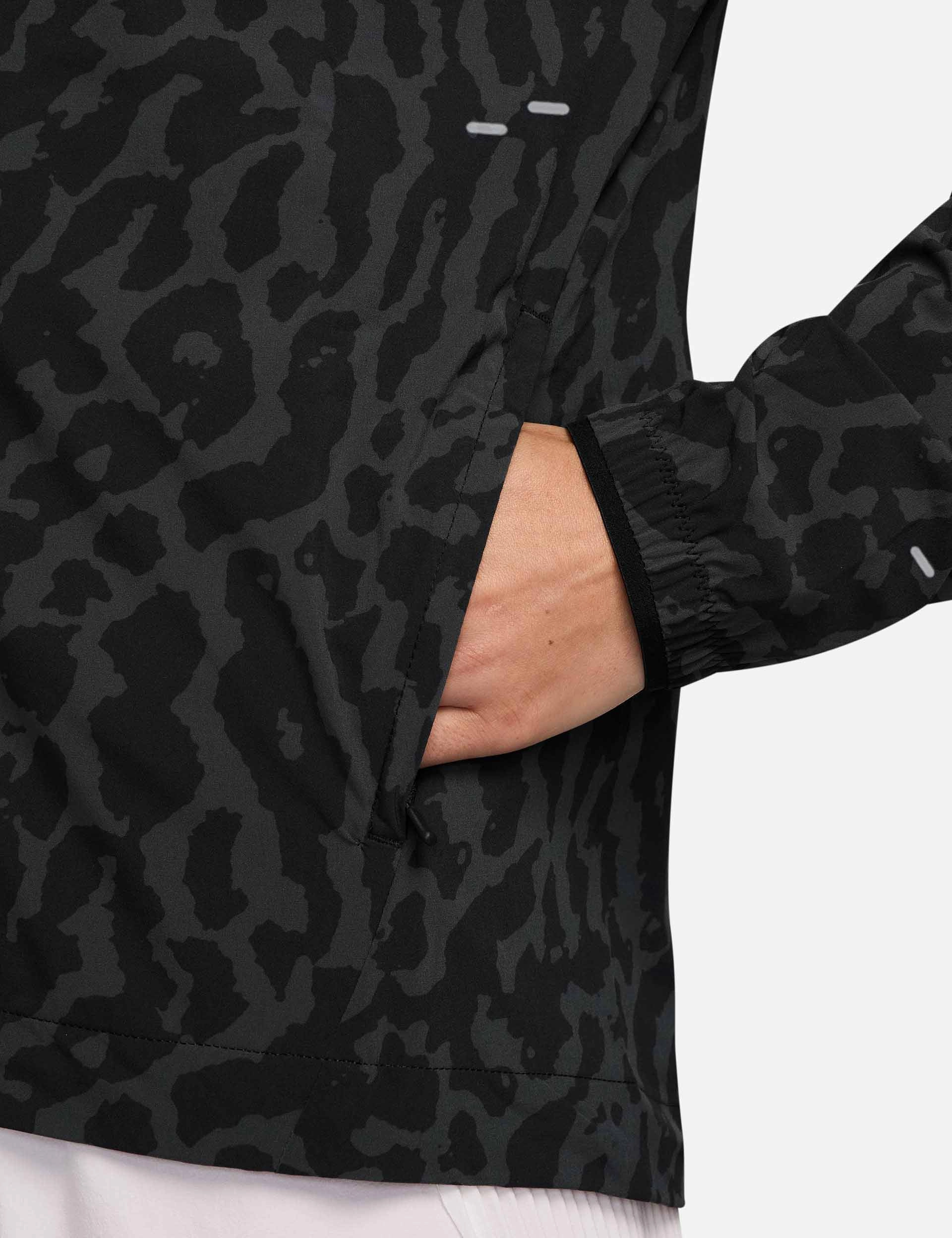 Swift Dri-FIT Running Jacket - Black/Anthracite/Reflective Silver