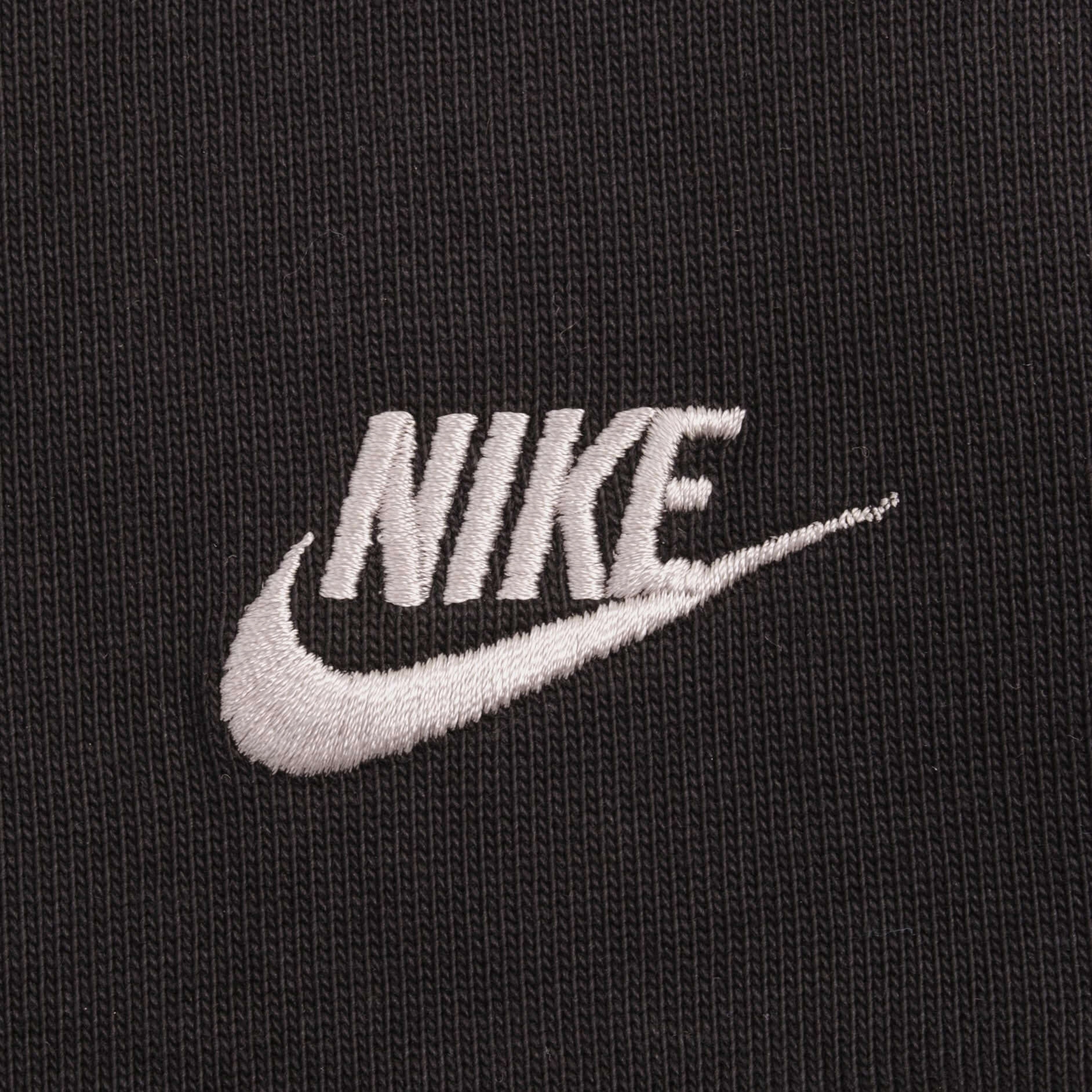 VINTAGE NIKE CLASSIC SWOOSH BLACK SWEATER SWEATSHIRT 2000S SIZE LARGE