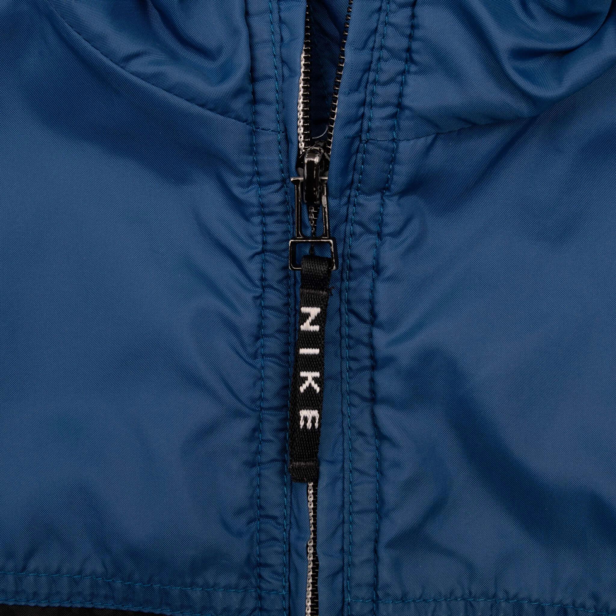 VINTAGE NIKE CLASSIC SWOOSH BLUE WINDBREAKER JACKET 1990S XL