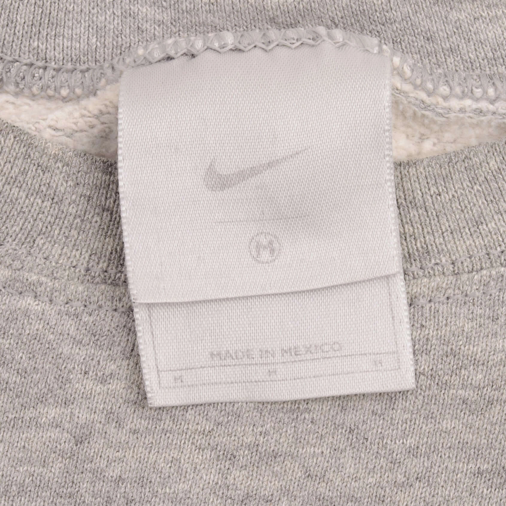 VINTAGE NIKE CLASSIC SWOOSH GRAY SWEATSHIRT 2000S SIZE MEDIUM