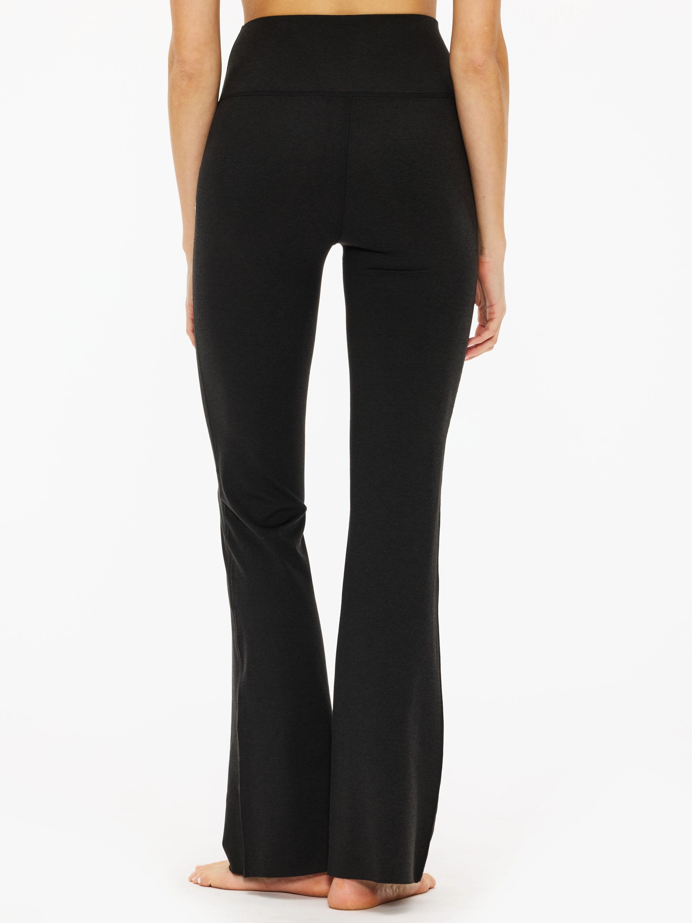 Vuori Halo Slim Flare Pants