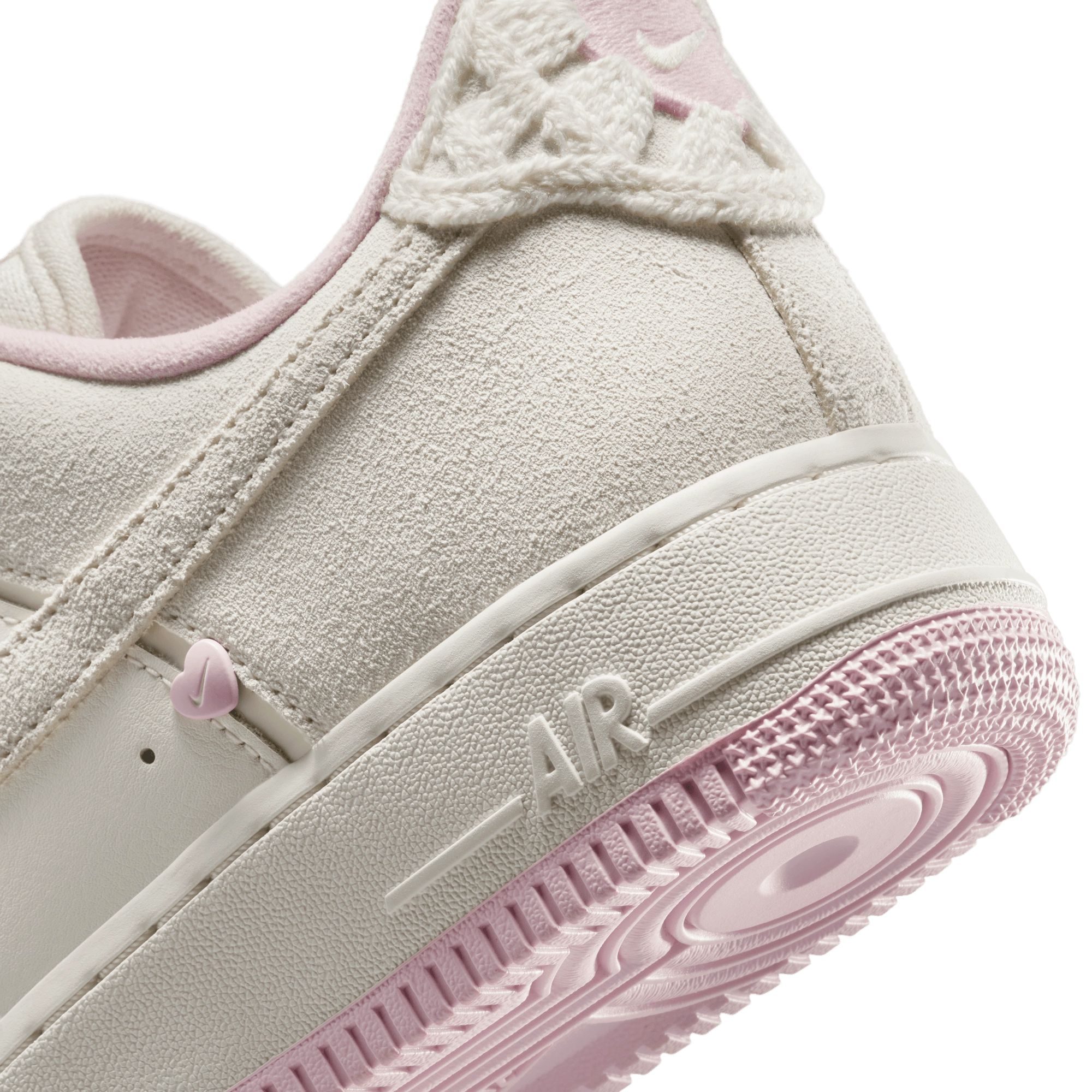 Wmns Air Force 1 '07 LX 'Valentine's Day'